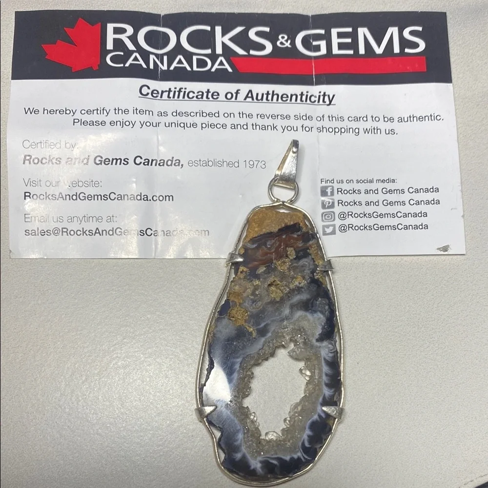 Sterling Silver and Geode Druzy Pendant Necklace 925 - Picture 2 of 4